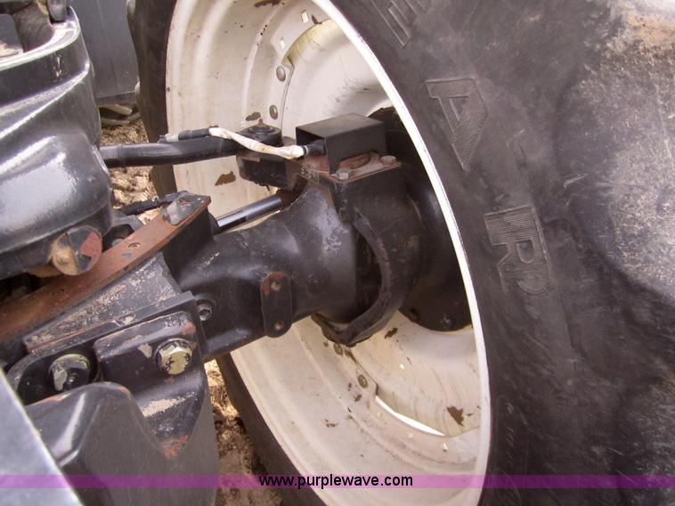 image for item 3421 2005 New Holland TG285 MFWD tractor