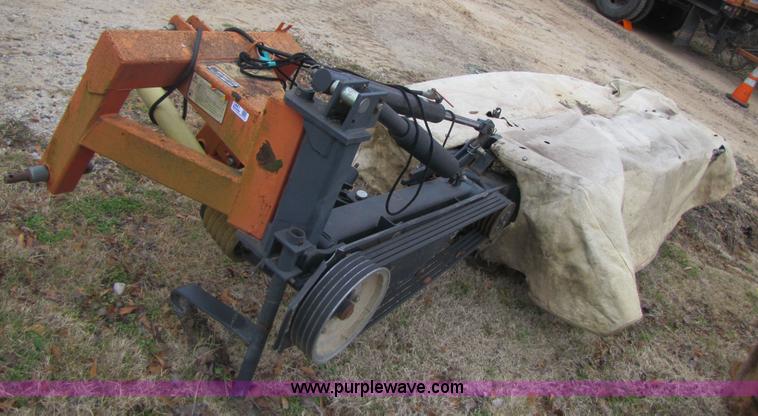 image for item 3441 2004 Vicon DMP 2800 9' disk mower