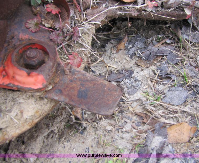 image for item 3441 2004 Vicon DMP 2800 9' disk mower