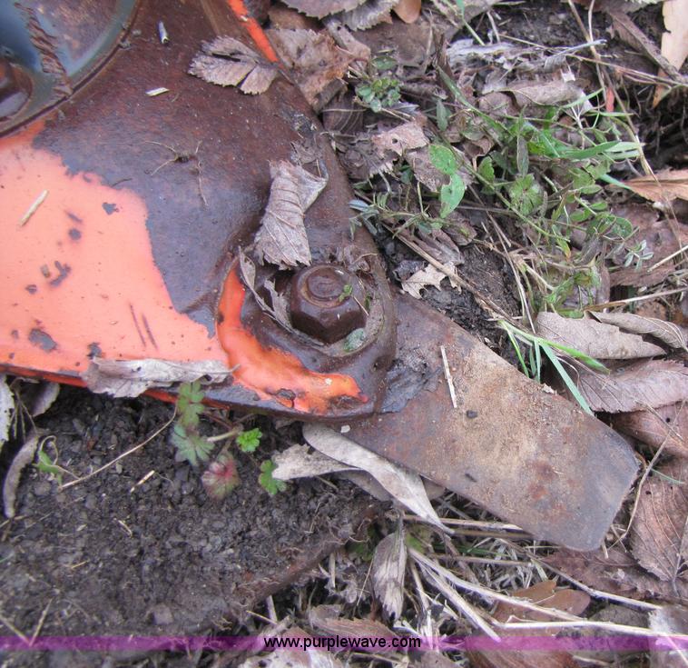 image for item 3441 2004 Vicon DMP 2800 9' disk mower