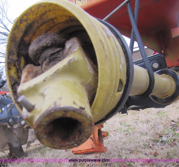 image for item 3441 2004 Vicon DMP 2800 9' disk mower