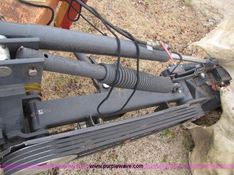 image for item 3441 2004 Vicon DMP 2800 9' disk mower