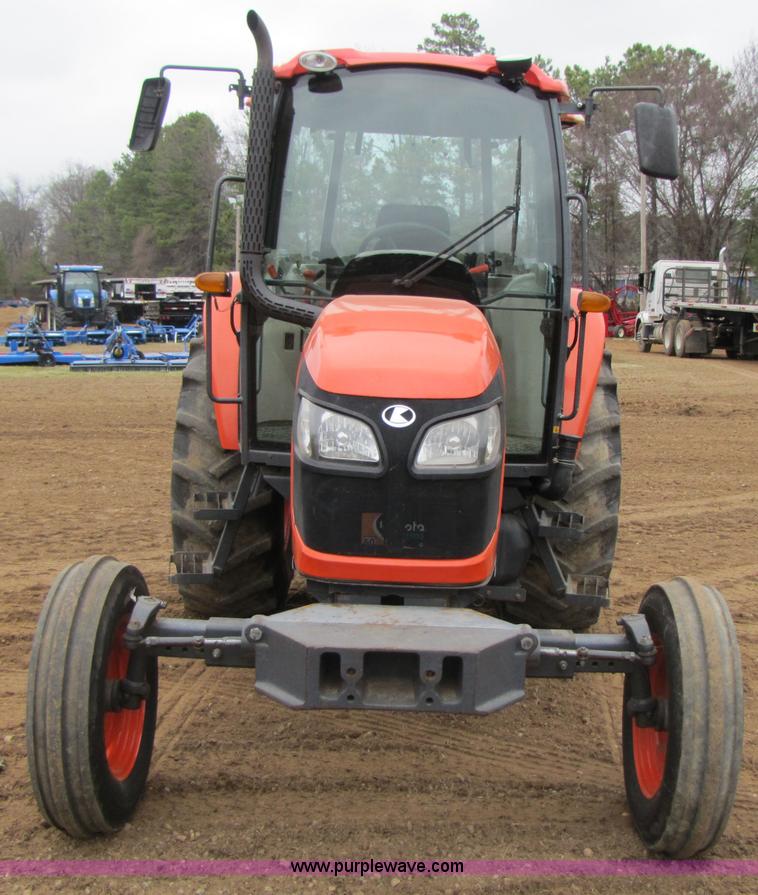 image for item 3443 2007 Kubota M9540 tractor