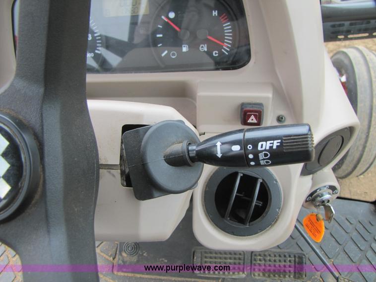 image for item 3443 2007 Kubota M9540 tractor