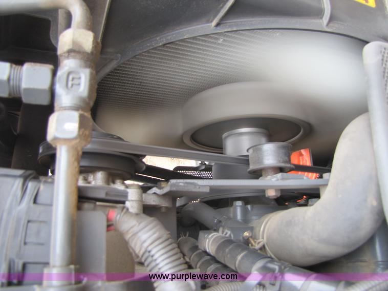 image for item 3443 2007 Kubota M9540 tractor