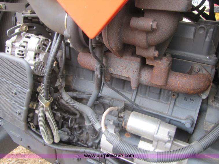 image for item 3443 2007 Kubota M9540 tractor