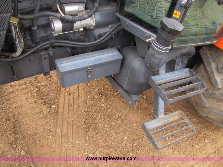 image for item 3443 2007 Kubota M9540 tractor