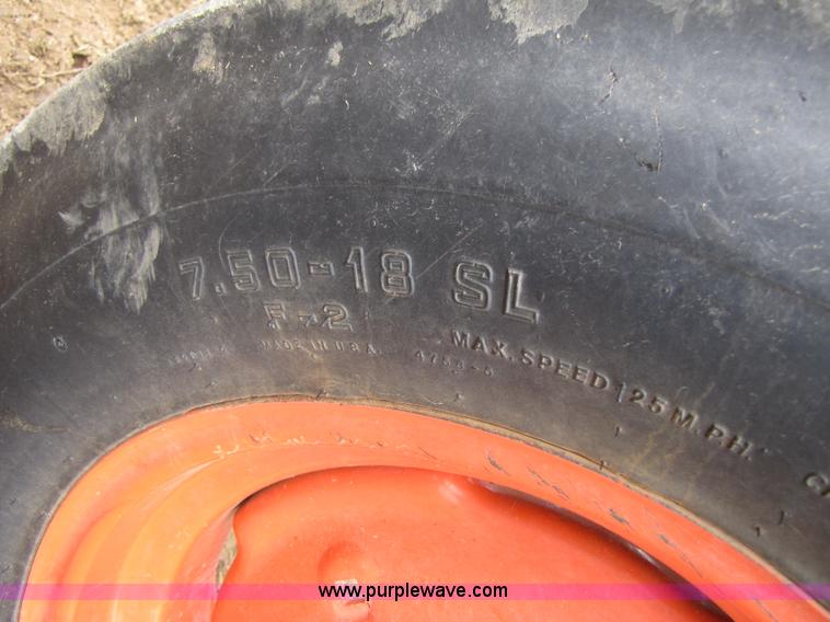 image for item 3443 2007 Kubota M9540 tractor