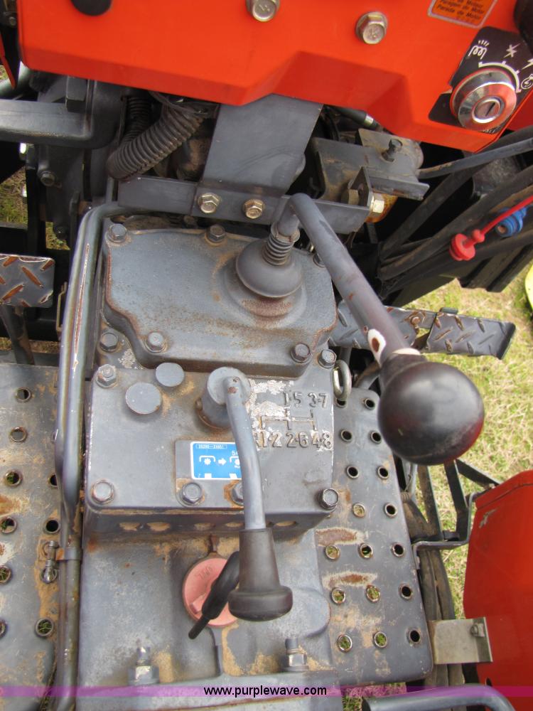 1995 Kubota L2350 tractor with loader in Texarkana, TX Item 3446 sold