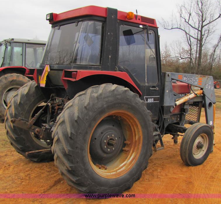 image for item 3448 1987 Case IH 885XL tractor with loader