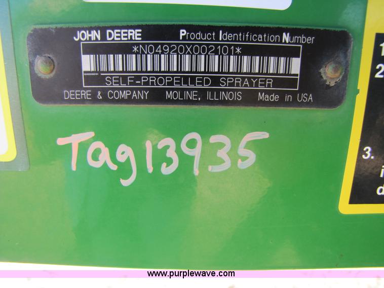 image for item 3451 2005 John Deere 4920 self propelled 120' sprayer