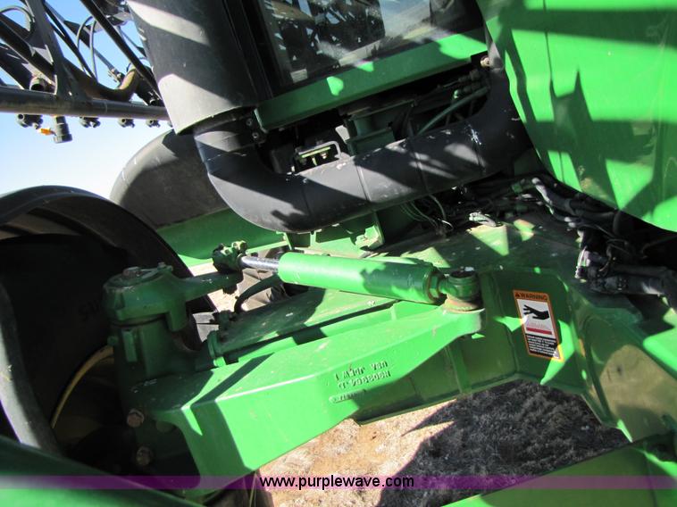 image for item 3451 2005 John Deere 4920 self propelled 120' sprayer