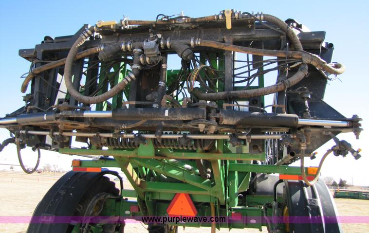 image for item 3451 2005 John Deere 4920 self propelled 120' sprayer