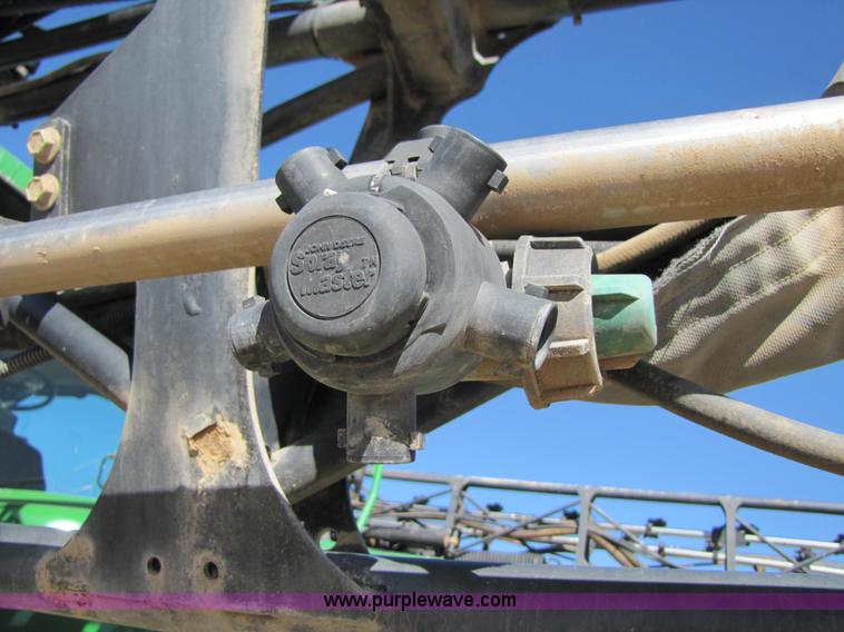 image for item 3451 2005 John Deere 4920 self propelled 120' sprayer