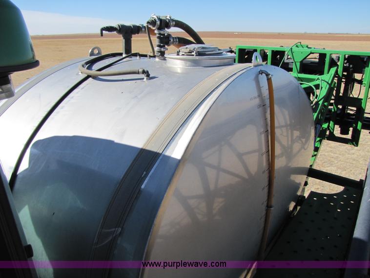 image for item 3451 2005 John Deere 4920 self propelled 120' sprayer