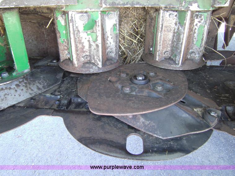 image for item 3459 2006 John Deere 4995 windrower with 995 16' platform