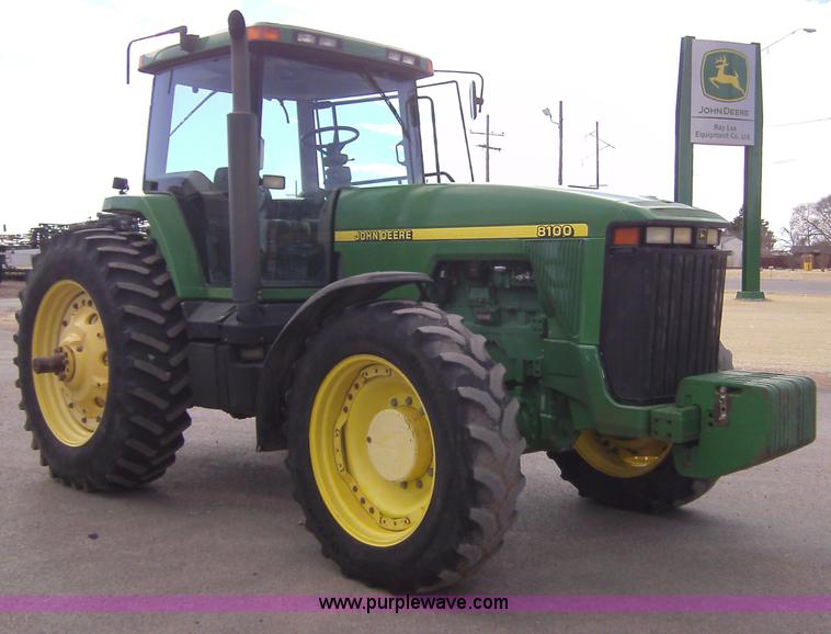 image for item 3461 1998 John Deere 8100 MFWD tractor