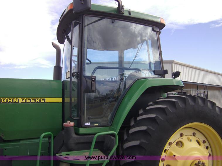 image for item 3461 1998 John Deere 8100 MFWD tractor