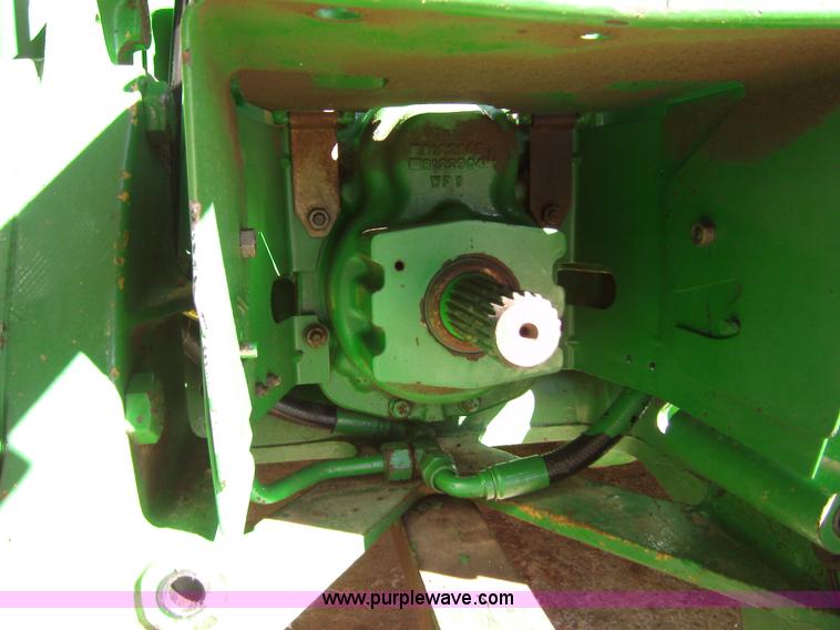 image for item 3461 1998 John Deere 8100 MFWD tractor