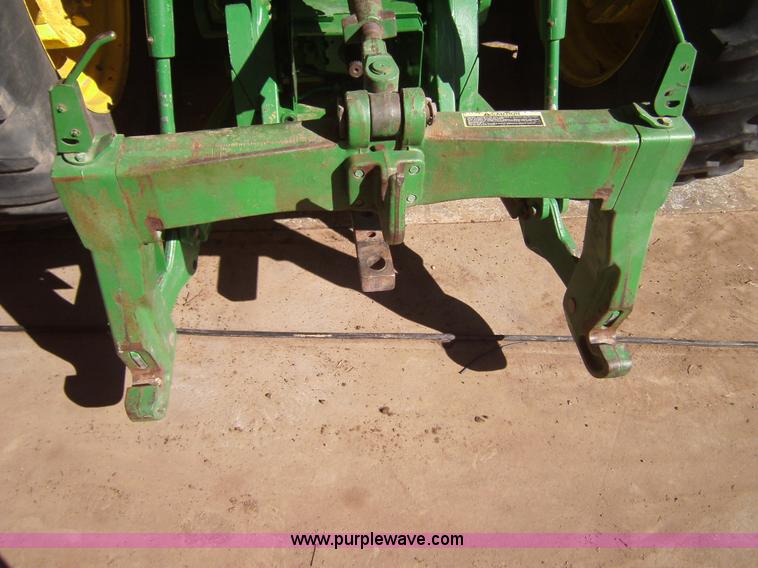 image for item 3461 1998 John Deere 8100 MFWD tractor