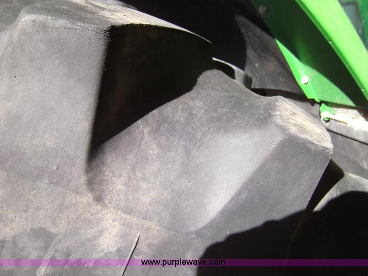 image for item 3461 1998 John Deere 8100 MFWD tractor