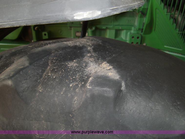 image for item 3461 1998 John Deere 8100 MFWD tractor