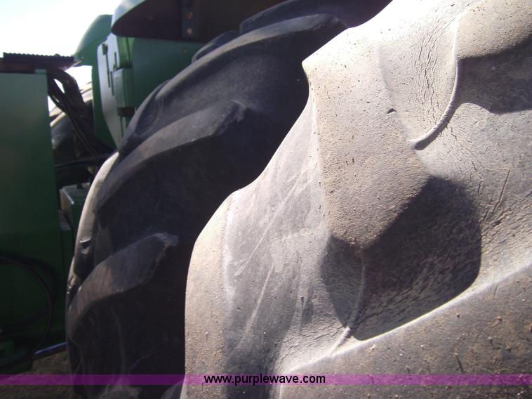 image for item 3462 2002 John Deere 9420 4WD tractor