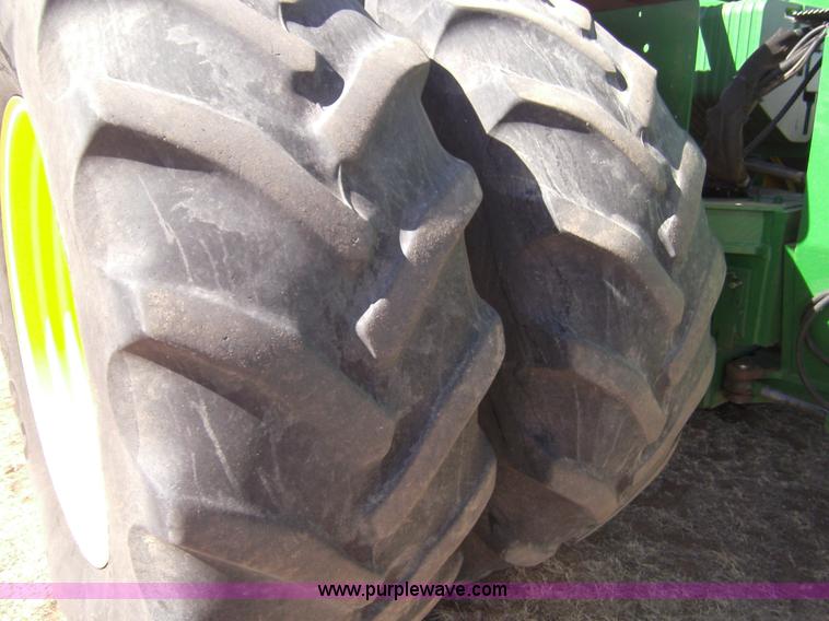 image for item 3462 2002 John Deere 9420 4WD tractor