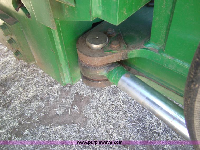 image for item 3462 2002 John Deere 9420 4WD tractor