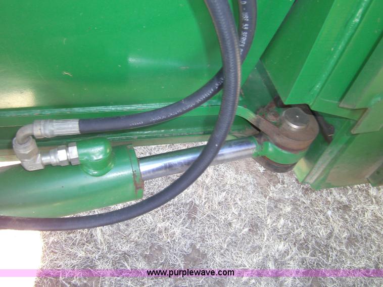 image for item 3462 2002 John Deere 9420 4WD tractor