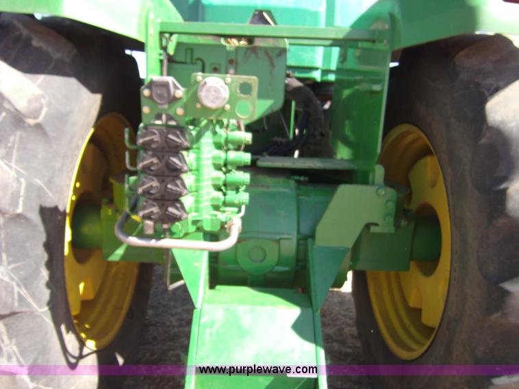 image for item 3462 2002 John Deere 9420 4WD tractor