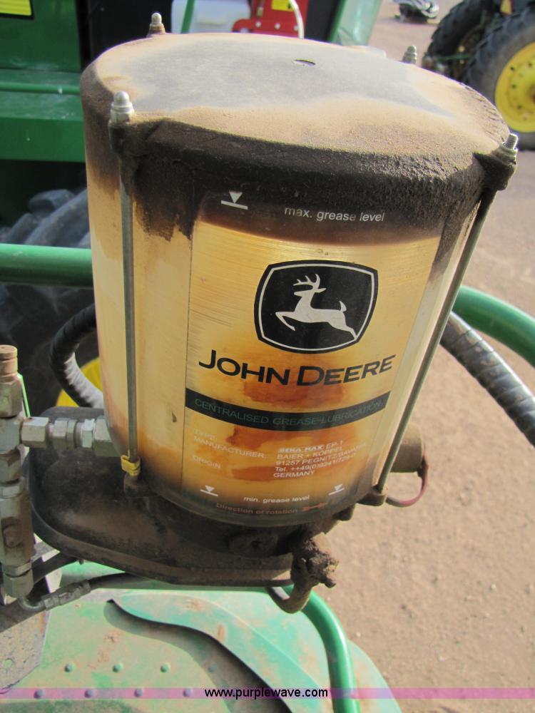 image for item 3476 2006 John Deere 7700 forage harvester