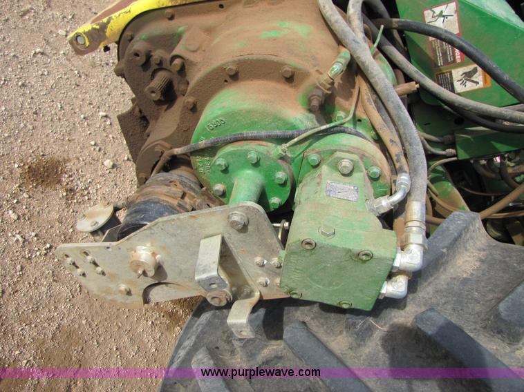image for item 3476 2006 John Deere 7700 forage harvester