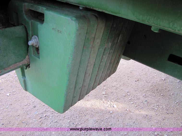 image for item 3476 2006 John Deere 7700 forage harvester