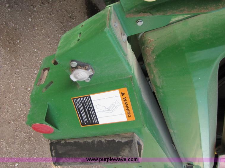 image for item 3476 2006 John Deere 7700 forage harvester