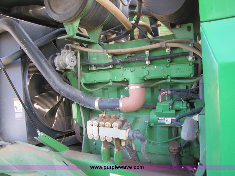 image for item 3476 2006 John Deere 7700 forage harvester
