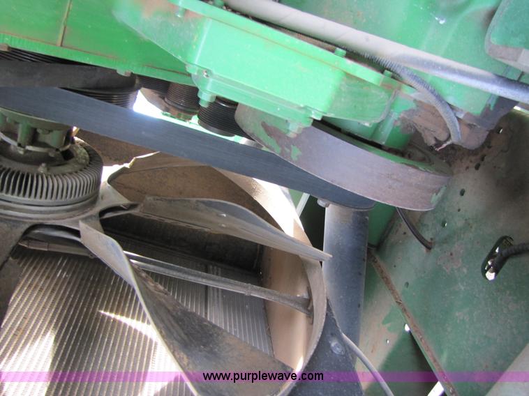 image for item 3476 2006 John Deere 7700 forage harvester