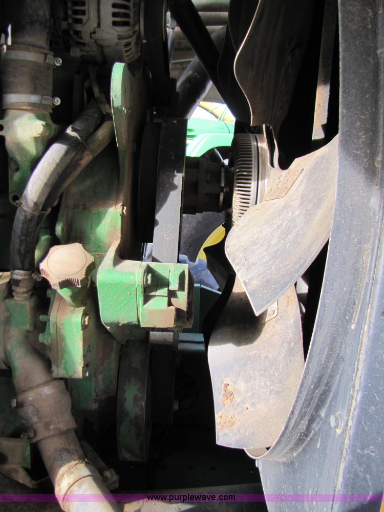 image for item 3476 2006 John Deere 7700 forage harvester