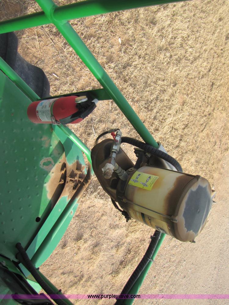 image for item 3477 2005 John Deere 7700 forage harvester