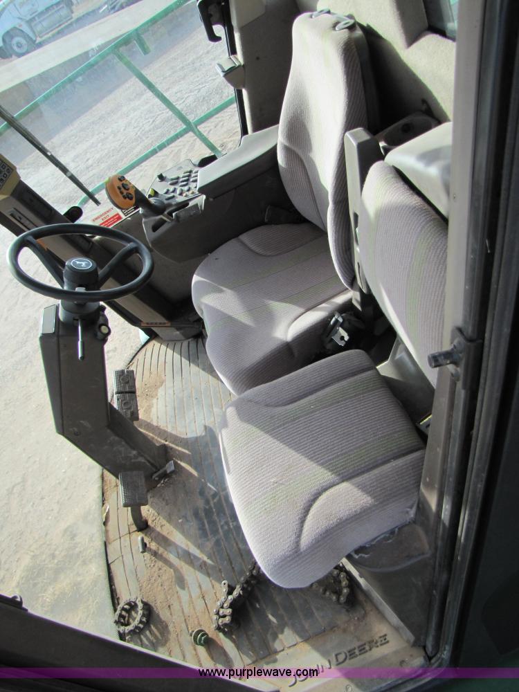 image for item 3477 2005 John Deere 7700 forage harvester
