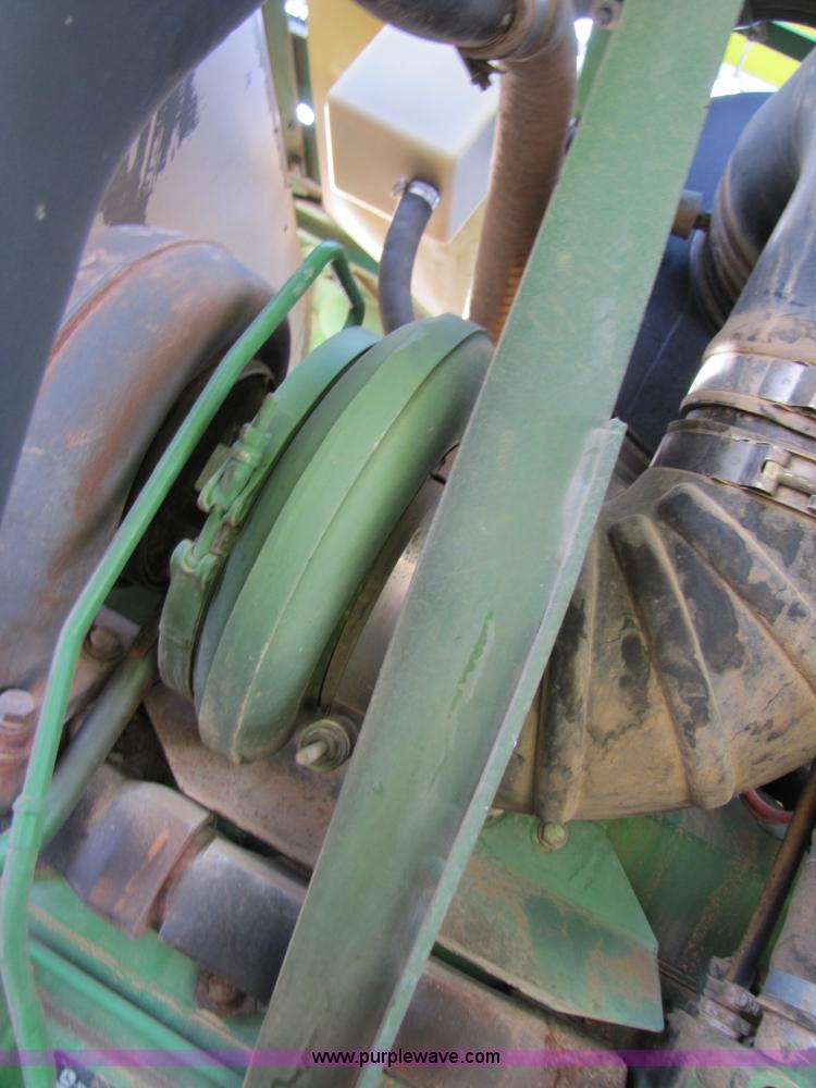 image for item 3477 2005 John Deere 7700 forage harvester