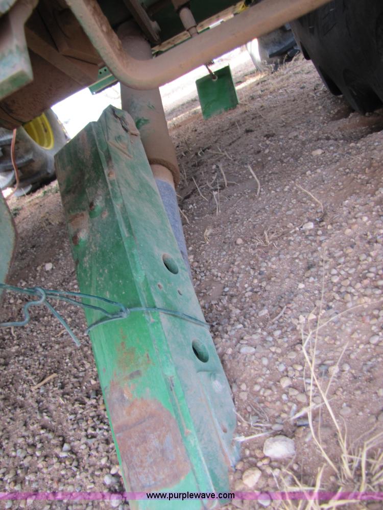 image for item 3477 2005 John Deere 7700 forage harvester