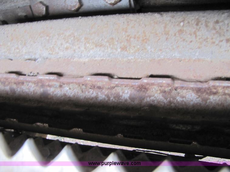 image for item 3477 2005 John Deere 7700 forage harvester