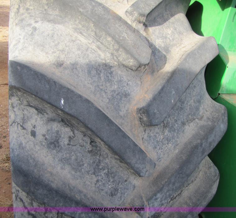 image for item 3477 2005 John Deere 7700 forage harvester