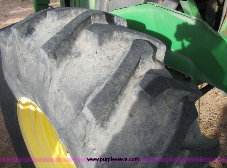 image for item 3477 2005 John Deere 7700 forage harvester