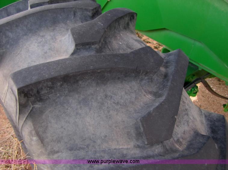 image for item 3477 2005 John Deere 7700 forage harvester
