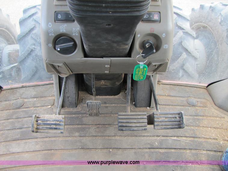 image for item 3478 2005 Case IH MX285 tractor