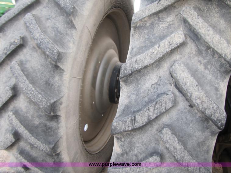 image for item 3478 2005 Case IH MX285 tractor