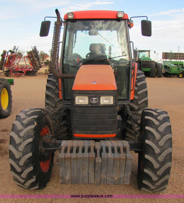 image for item 3479 2004 Kubota M105S MFWD tractor