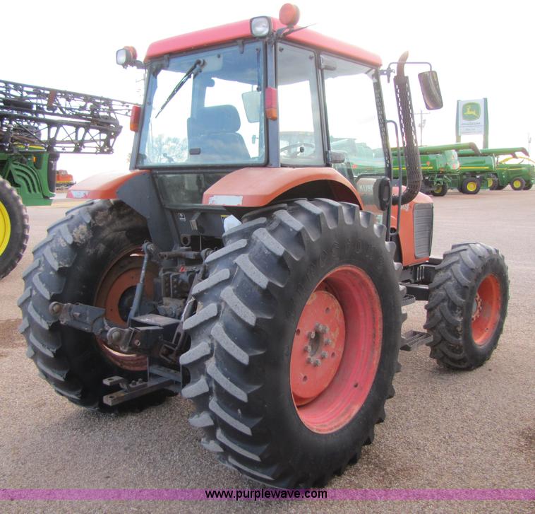 image for item 3479 2004 Kubota M105S MFWD tractor